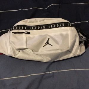 Jordan cross body bag